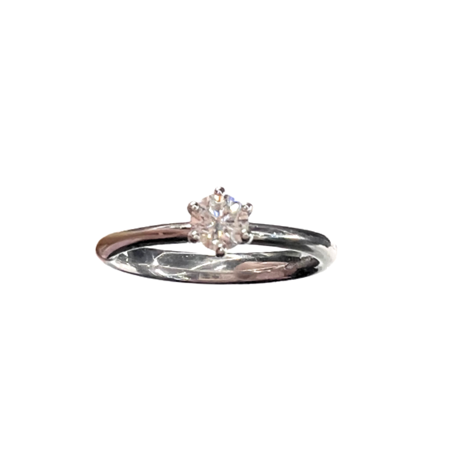 ANELLO SOLITARIO CON DIAMANTE 2A93