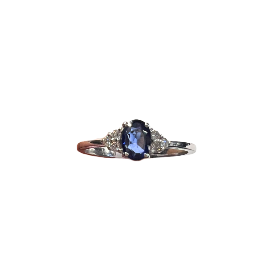 ANELLO IN ORO CON ZAFFIRO E DIAMANTI