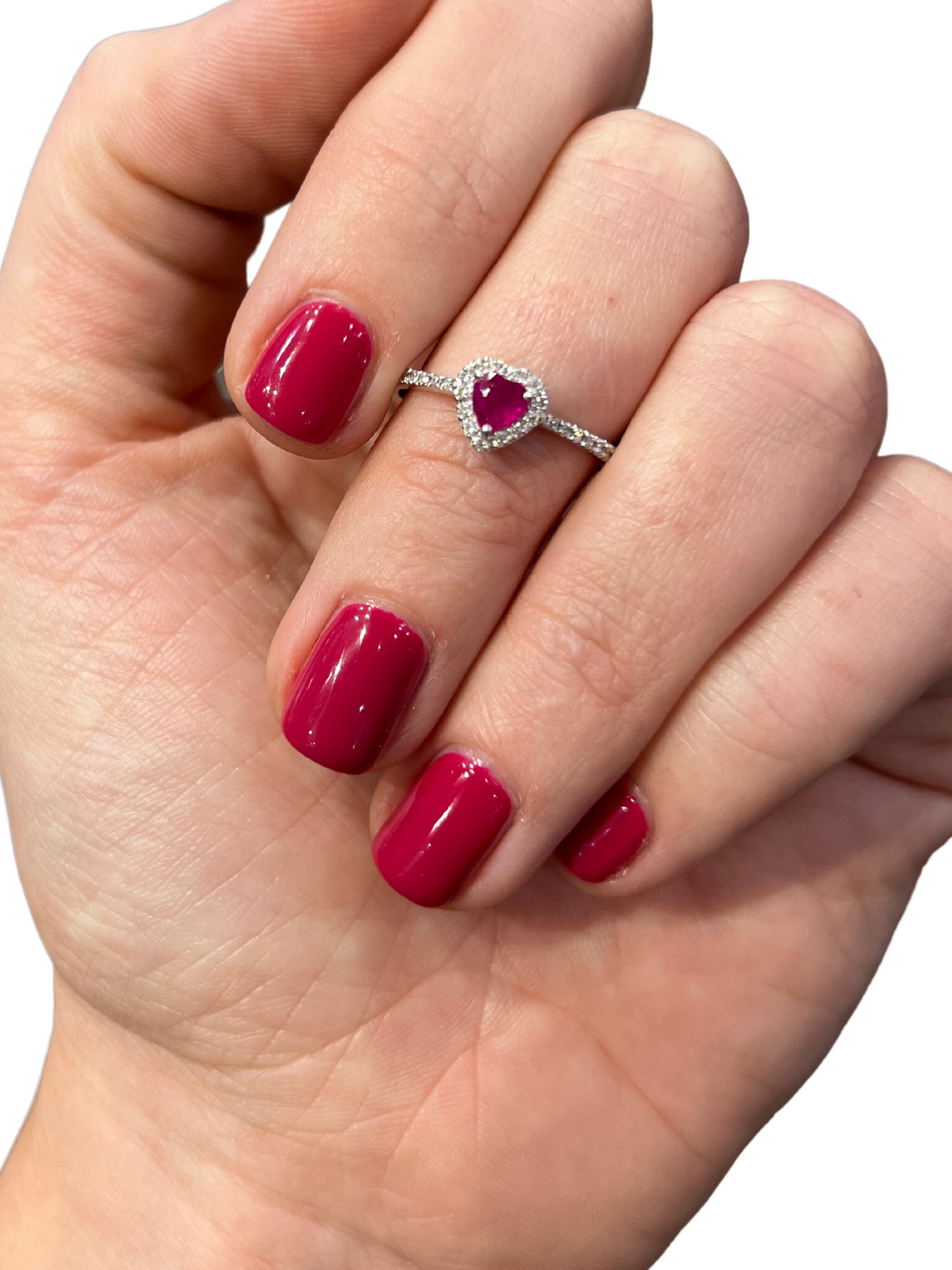 ANELLO IN ORO CON CUORE DI RUBINO E DIAMANTI