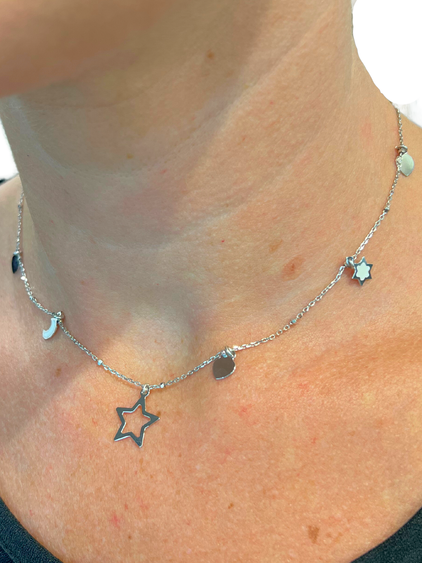 COLLANA CON STELLA CENTRALE E CIONDOLI