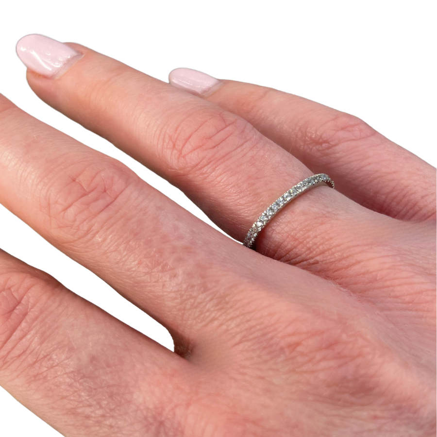 ANELLO VERETTA ETERNITY IN ORO BIANCO E ZIRCONI