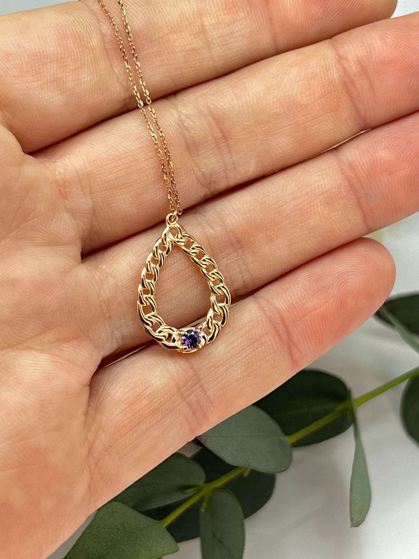 COLLANA IN ORO ROSA CON CIONDOLO A GOCCIA