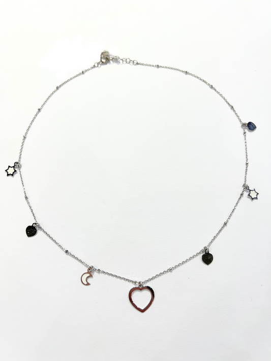 COLLANA CON CUORE CENTRALE E CIONDOLI